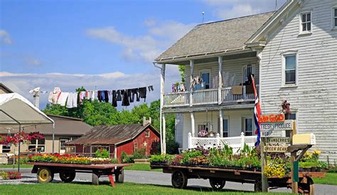 Lancaster PA Amish Visitor's Information from Amethyst Inn