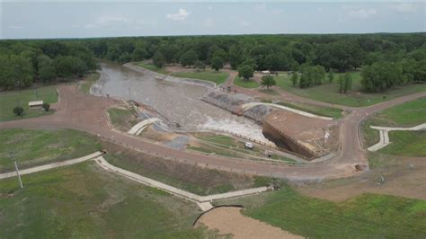 Emergency repairs underway at Arkabutla Lake dam in Mississippi ...