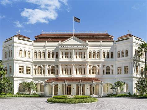 18 Best Hotels in Singapore