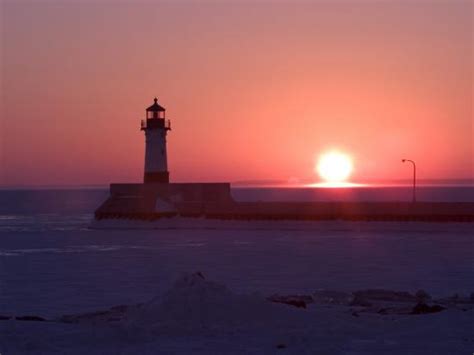 Canal Park Lighthouse at Dawn, Canal Park, Duluth, Minnesota, USA ...