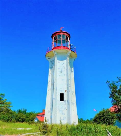 Lake Superior Lighthouses - Lake Superior Circle Tour