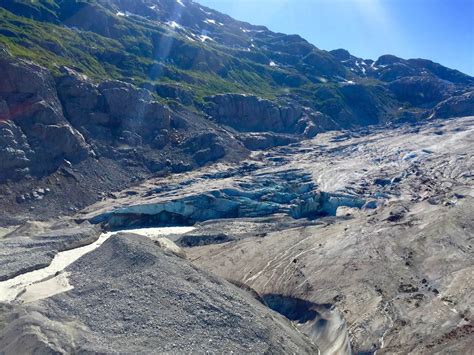 FLY-IN GLACIER HIKING ADVENTURE