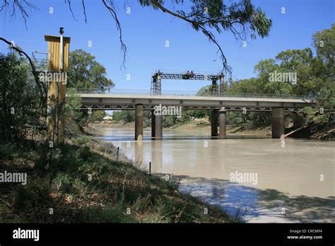 Bridge across the Darling river at Wilcannia in western NSW, Australia Stock Photo - Alamy