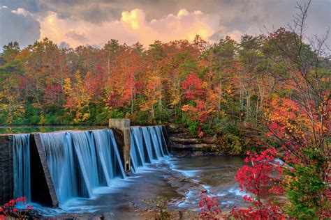 10 Best Places to Experience Fall in Alabama - Southern Trippers