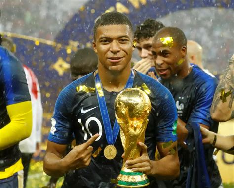 Mbappé, el descaro del mejor joven