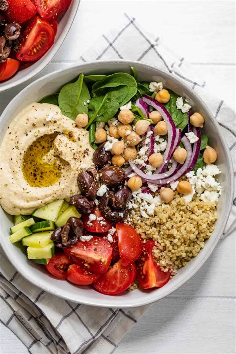 Easy and quick to make, a Mediterranean hummus bowl is a great healthy ...