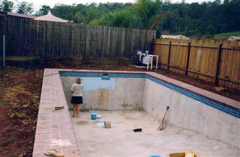 Building a Cement Block Pool | After the concrete is poured, the coping ...