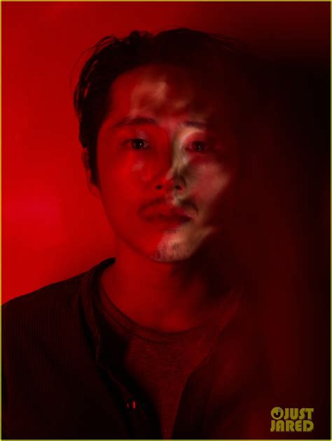 Walking Dead's Steven Yeun (aka Glenn) Says Death on the Show is 'Beautifully Terrible': Photo ...