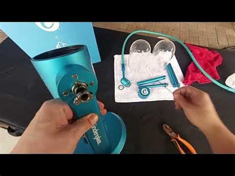 How To Disassemble A Cookies Stundenglass Device - YouTube