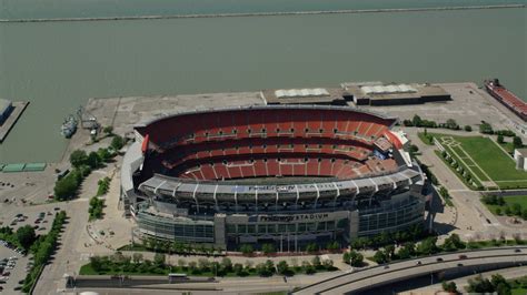 4.8K stock footage aerial video of FirstEnergy Stadium, formerly Cleveland Browns Football ...