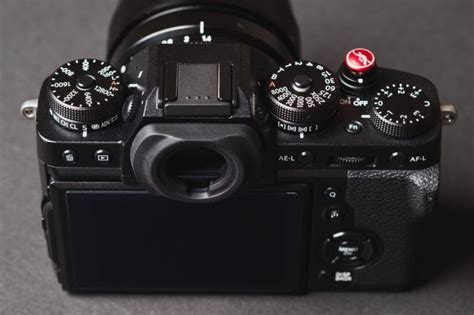 Must-Have Accessories Fujifilm X-T3 | Alik Griffin | Fujifilm, Fuji digital, Accessories