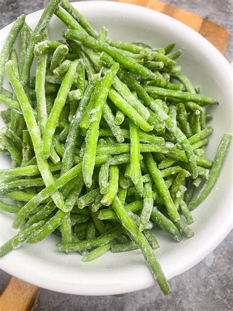 How to Cook Frozen Green Beans - Healthier Steps