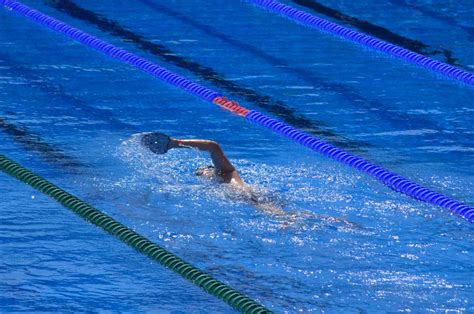 How to Improve Swimming Endurance (and Mistakes to Avoid)