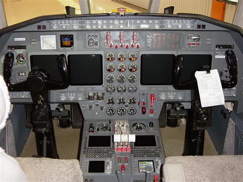 Falcon 50 N84HP cockpit | Ian Abbott | Flickr