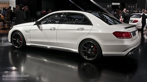 2013 NAIAS: Mercedes-Benz E63 AMG S 4MATIC [Live Photos] - autoevolution