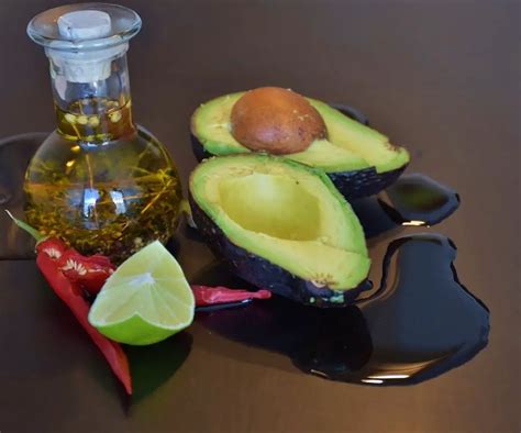 Is Avocado Oil Good For High Heat Cooking? - What's Goin' On In The ...