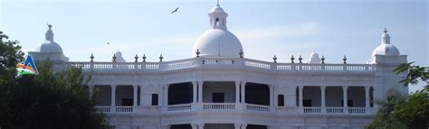 Nestled in the Mahaboobnagar District, Wanaparthi is a town which is famous for its ancient ...