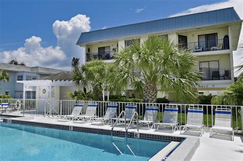 9 Incredible Places to Stay on Anna Maria Island | Anna Maria Island Beach Rentals