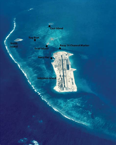 Aerial photo of Johnston Atoll and map illustrating locations with ...