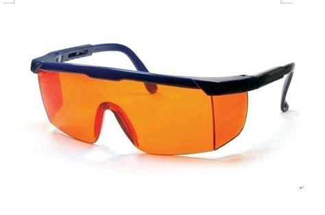 UV Goggles, UV Protective Glasses and UV Safety Goggles - China Uv Goggles and Uv Protective ...