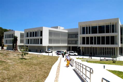 TANZANIA-DAR ES SALAAM-CHINA-AIDED LIBRARY-HANDOVER