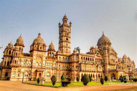 Laxmi Vilas Palace, Vadodara wallpapers, Man Made, HQ Laxmi Vilas Palace, Vadodara pictures | 4K ...