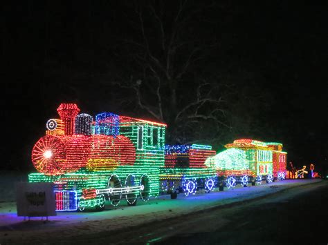 Christmas train in holiday lights. | Holiday lights, East peoria ...