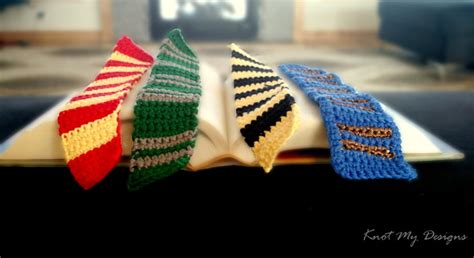 Crochet Harry Potter Hogwarts House Scarf Bookmark - kNot mY deSigns