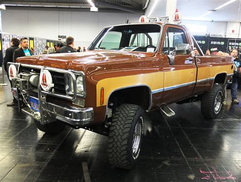 [Fall Guy] GMC Sierra / Chevrolet Pickup - a photo on Flickriver