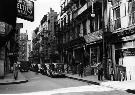 24 Photos Of Chinatown From Before You Were Born: Gothamist New York Chinatown, New York City ...