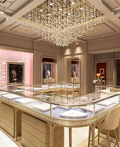 High End Diamond Jewelry Store Display Showcase | Jewelry Showcase ...