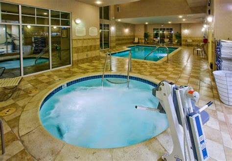 Fairfield Inn & Suites – Best Vacations Ever