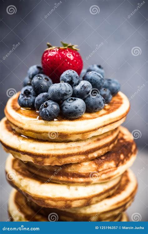 Fresh Berry Fruits on Pancakes Stock Image - Image of maple, tower: 125196357