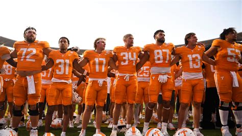 Tennessee football releases depth chart for UConn game