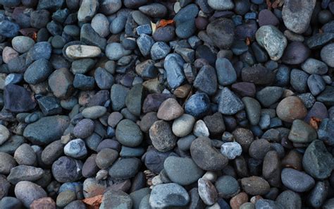 River Rocks & Gravel | Suburban Garden Center