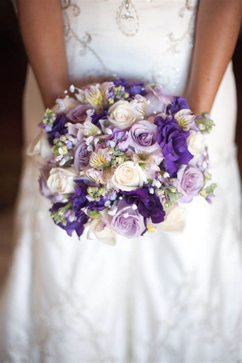 Light Purple Wedding Bouquets Ideas : Light purple 15+White 15 PU Rose ...