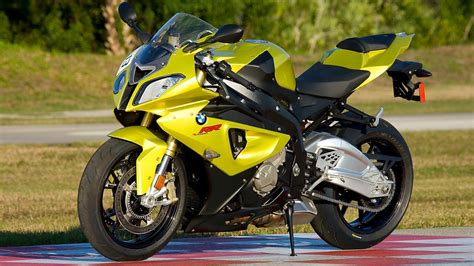 Yellow BMW Bike HD Wallpaper – 9to5 Car Wallpapers