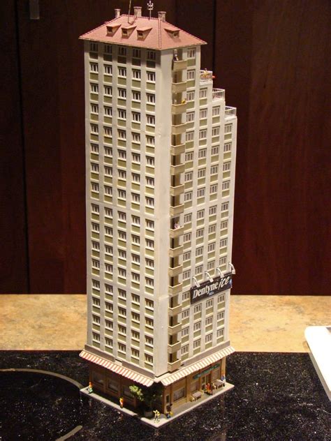 N Scale city models and skyscrapers (future train layout) - SkyscraperPage Forum | Model trains ...