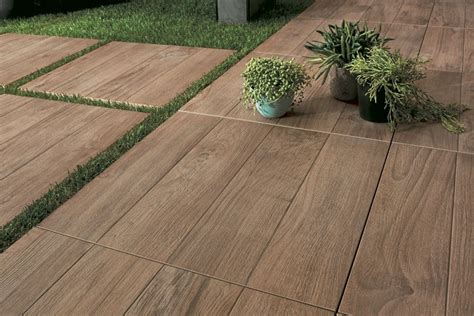 Top 15 Outdoor Tile Ideas & Trends for 2016 - 2017