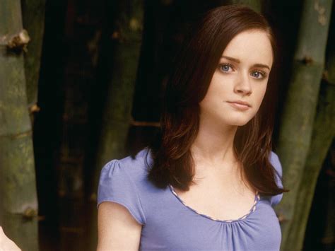 Alexis Bledel - Alexis Bledel Wallpaper (6251779) - Fanpop