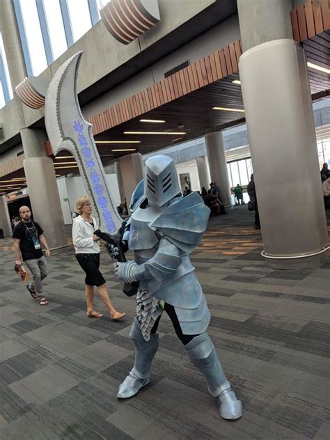 [No Spoilers] A Shardbearer spotted at WorldCon!：Stormlight_Archive ...