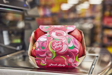 Iceland launches paperboard packaging for its Pink Lady apples | Packaging Scotland