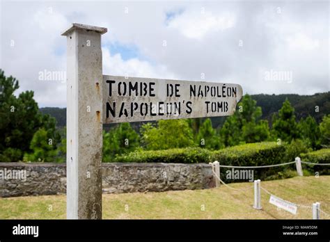 Napoleon's tomb st helena hi-res stock photography and images - Alamy