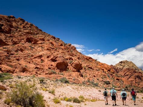 These 6 Las Vegas Hiking Trails Will Help You Escape to Nature