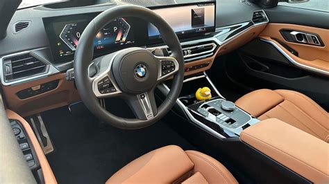 330i 2024 Interior - Jodie Lynnett