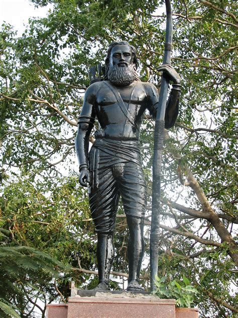 File:Alluri Sita Rama Raju statue.jpg - Wikimedia Commons