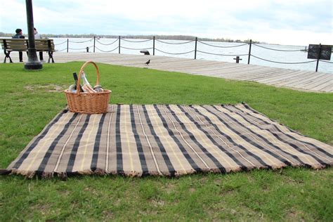 DIY Picnic Blanket, Waterproof and Easy to Make!