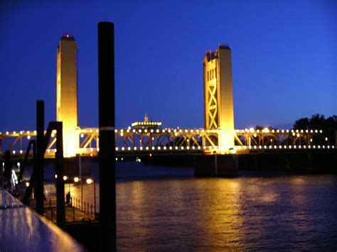 Tower Bridge (Sacramento/West Sacramento, 1936) | Structurae