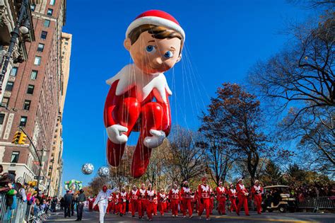 Here come the Thanksgiving parade balloons, there goes our helium - CBS ...