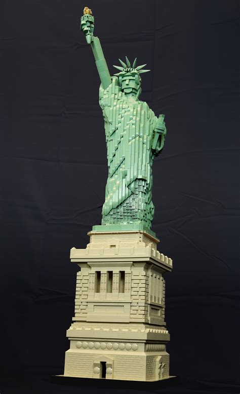 Lego Lady Liberty - 1:76 scale model of the Statue of Liberty, inspired by Architecture set ...